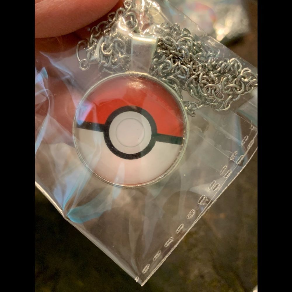 Pokemon Pendant & silvertone chain NEW